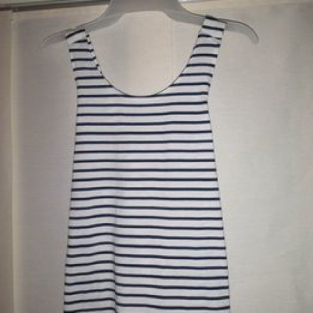 Wonder Nation girls navy blue striped strap back tank top (14-16) plus K-157